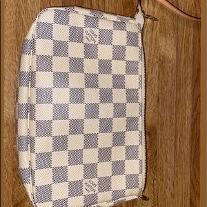 OBO- Louis Vuitton wrist-bag.